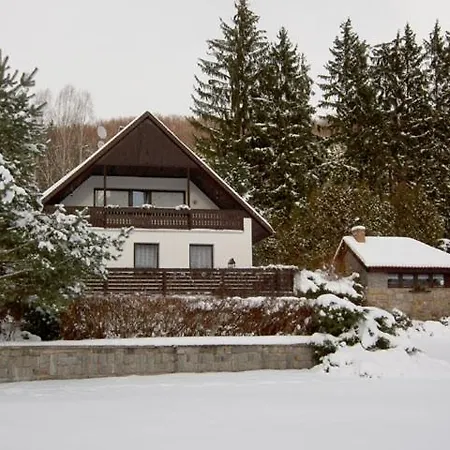 Daire Apartman Kolisko *