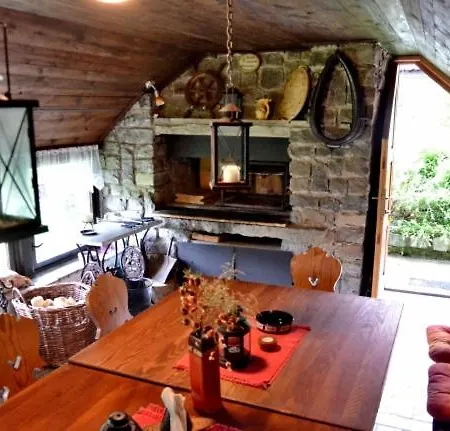 Daire Apartman Kolisko *